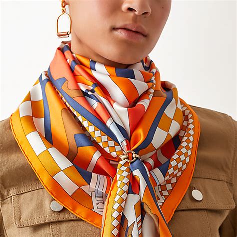 how to tie a hermes head scarf|Hermes scarf style guide.